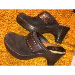 Nurture Suede Clogs